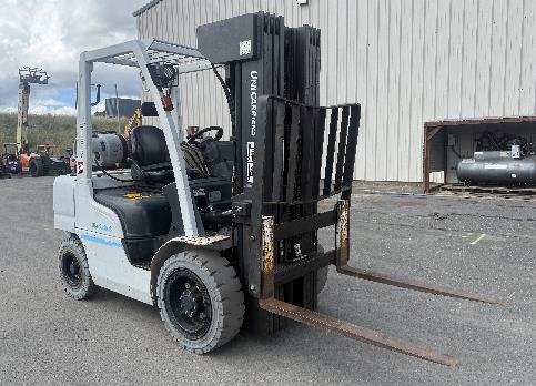 Used Equipment Sales 2018 Nissan PF55 Quad Mast  Dual Fuel in Ukiah CA