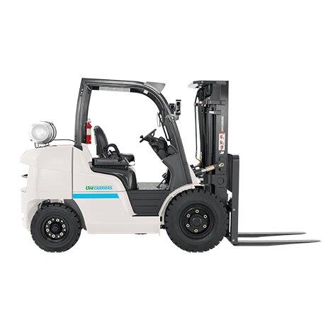 Rental store for Quad Mast Warehouse Forklift  240  Lift in Ukiah CA